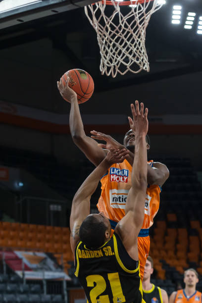 力迅速赢得 力迅速赢得